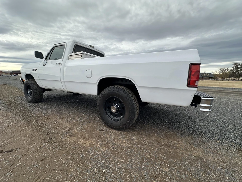 1990 Dodge Ram 1st Gen - Image 25 of 31