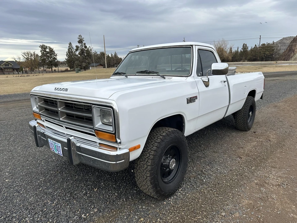1990 Dodge Ram 1st Gen - Image 4 of 31