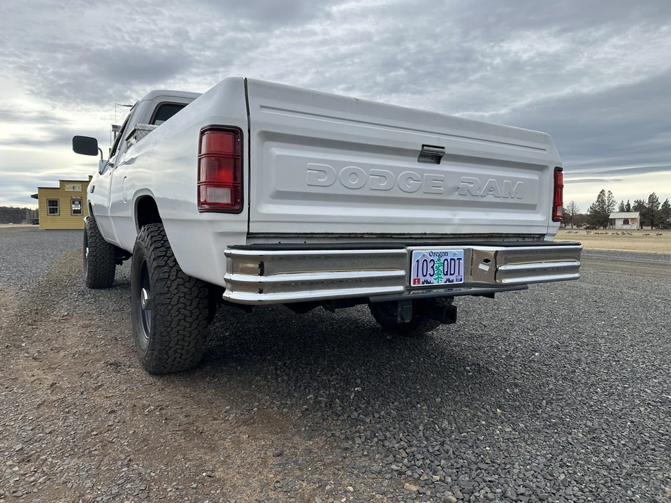 1990 Dodge Ram 1st Gen - Image 22 of 31
