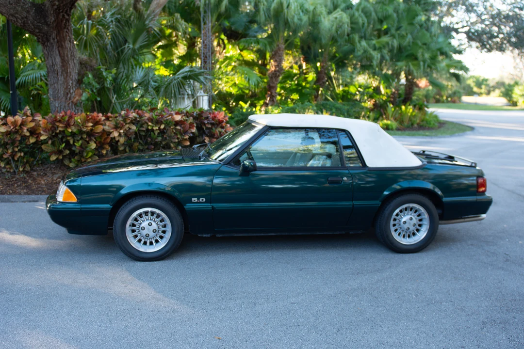 1990 Ford Mustang 3rd Gen - Image 4 of 31