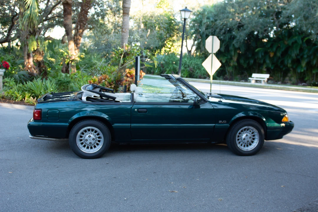 1990 Ford Mustang 3rd Gen - Image 11 of 31