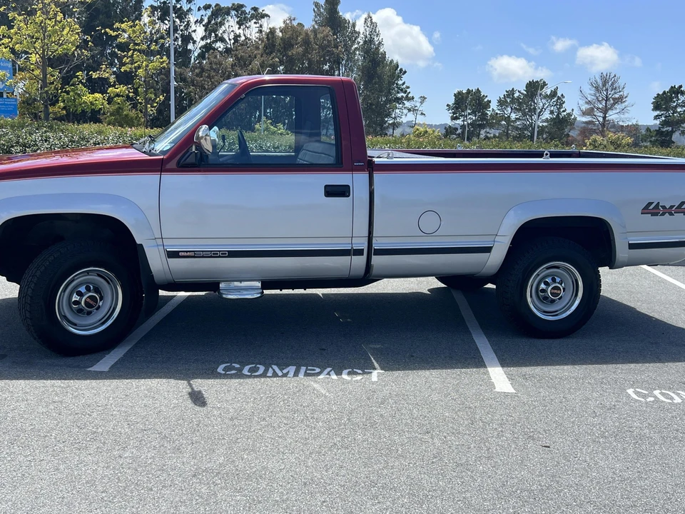 1990 GMC Sierra 1st Gen - Image 24 of 31