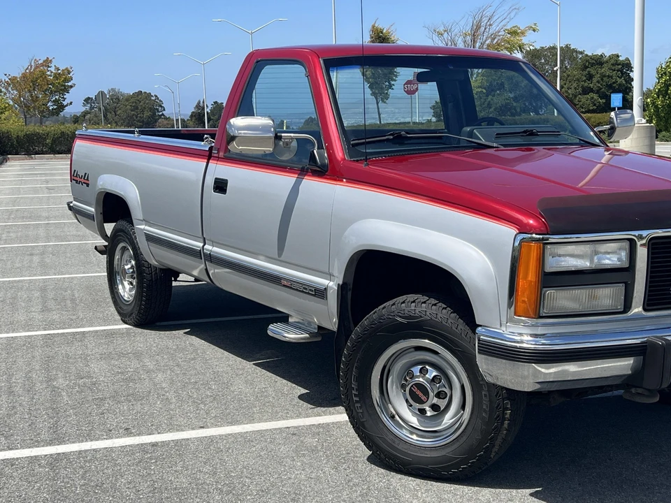 1990 GMC Sierra 1st Gen - Image 23 of 31