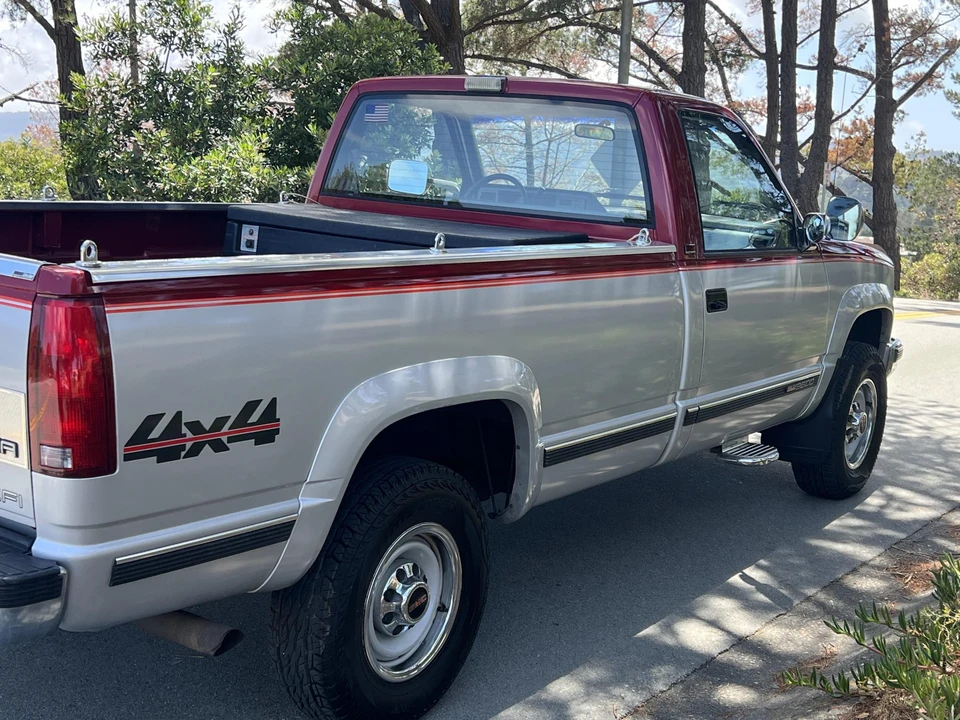 1990 GMC Sierra 1st Gen - Image 10 of 31