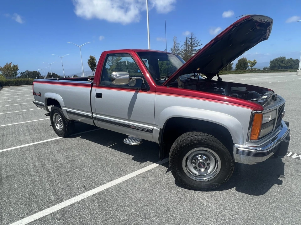 1990 GMC Sierra 1st Gen - Image 26 of 31