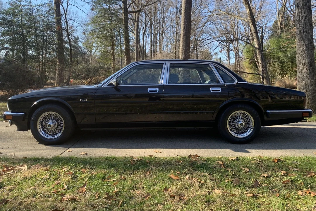1990 Jaguar XJ40 XJ - Image 12 of 31