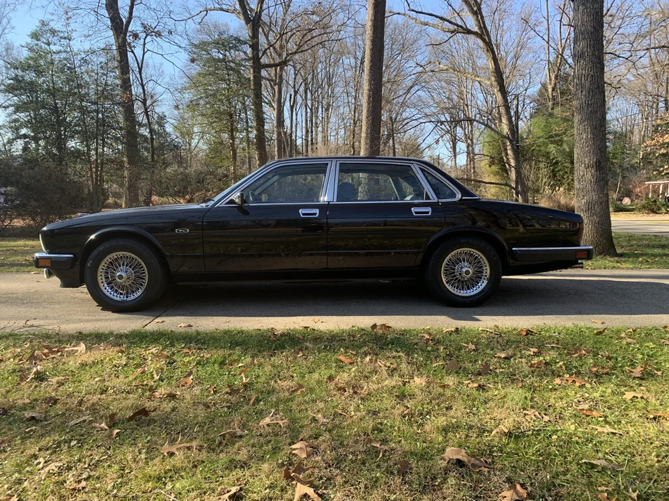 1990 Jaguar XJ40 XJ - Image 11 of 31