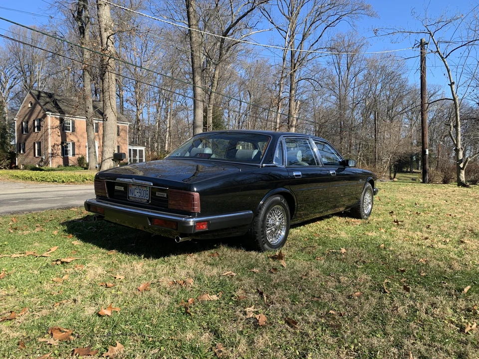 1990 Jaguar XJ40 XJ - Image 25 of 31