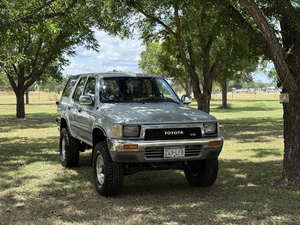 1990 Toyota 4Runner 2nd Gen - Image 3 of 31