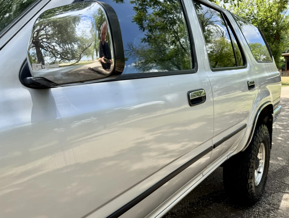 1990 Toyota 4Runner 2nd Gen - Image 9 of 31
