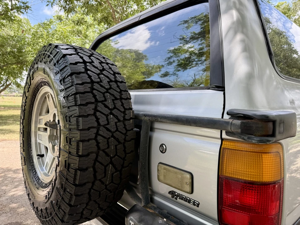 1990 Toyota 4Runner 2nd Gen - Image 11 of 31
