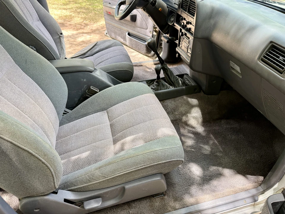 1990 Toyota 4Runner 2nd Gen - Image 29 of 31