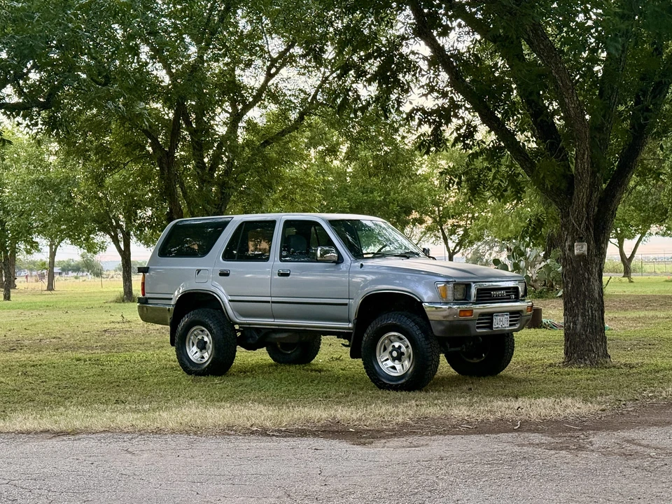 1990 Toyota 4Runner 2nd Gen - Image 4 of 31