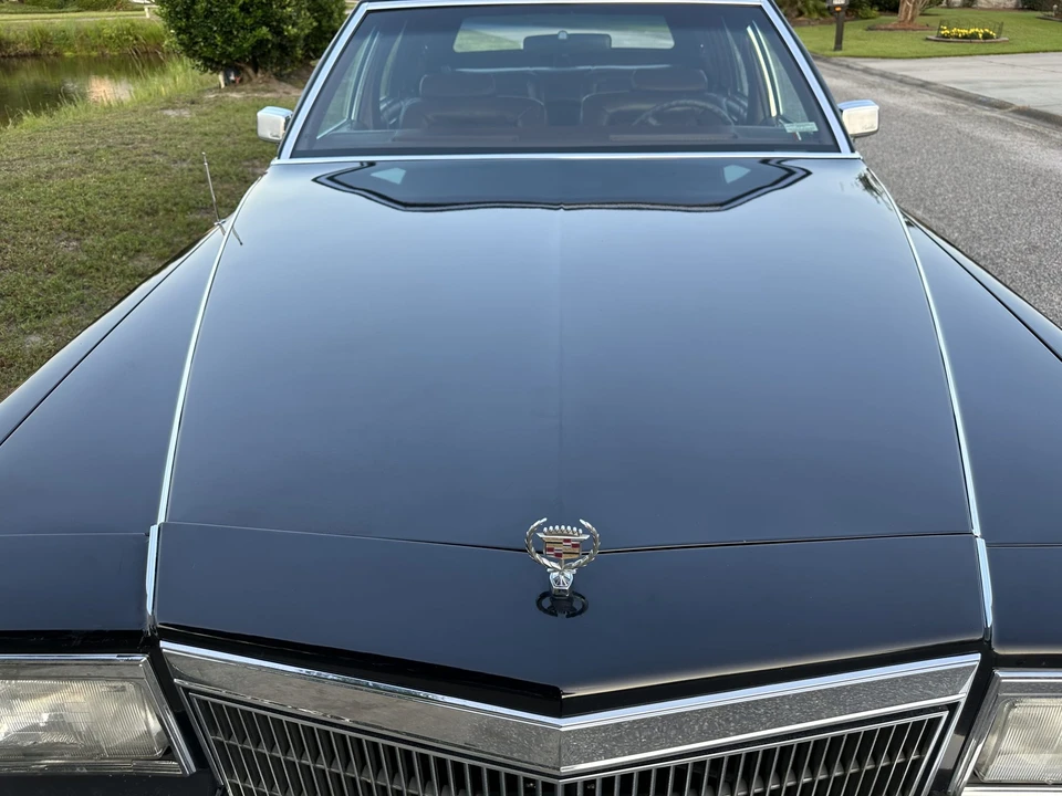 1991 Cadillac Brougham - Image 31 of 31