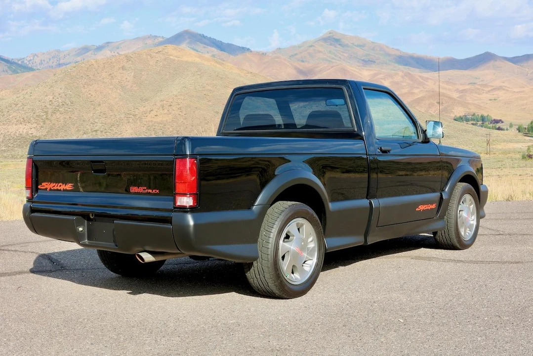 1991 GMC Syclone - Image 12 of 31