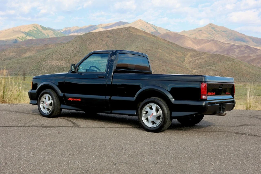 1991 GMC Syclone - Image 8 of 31