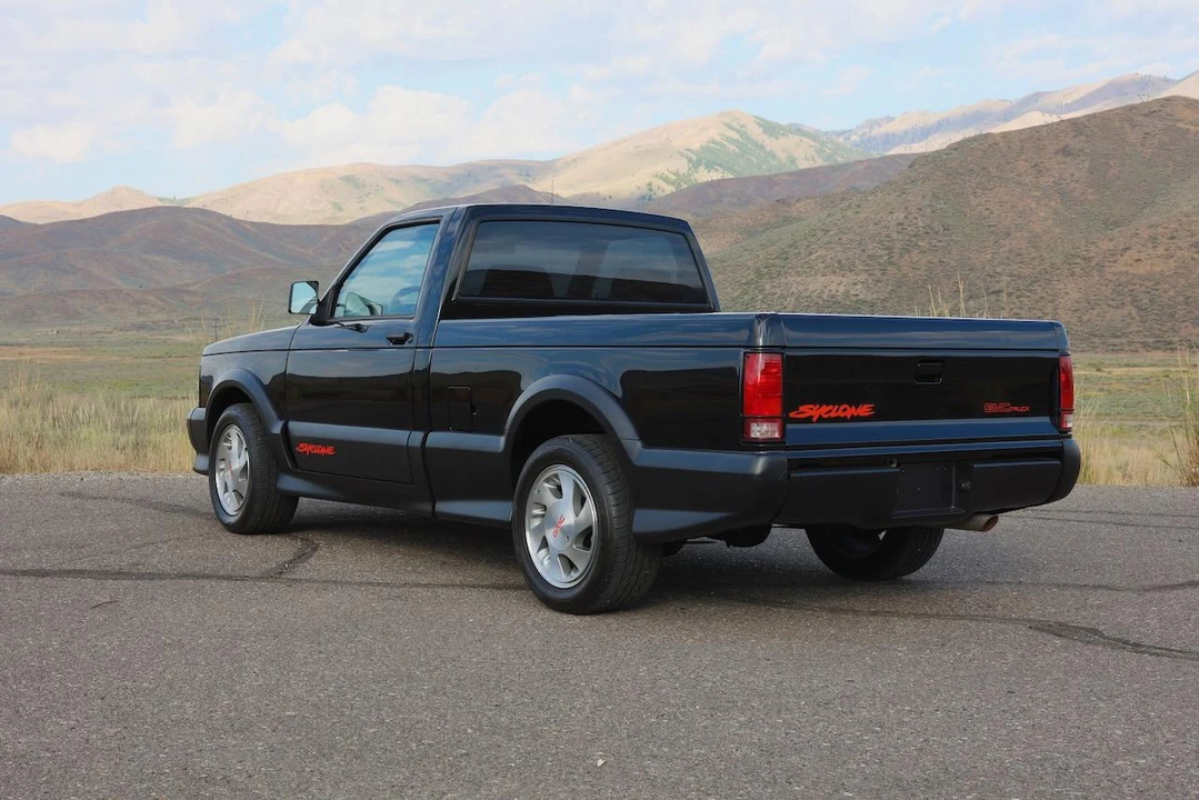 1991 GMC Syclone - Image 9 of 31