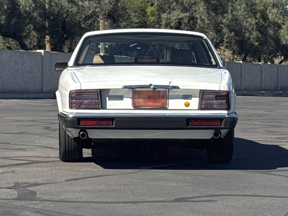 1991 Jaguar XJ40 XJ - Image 8 of 31