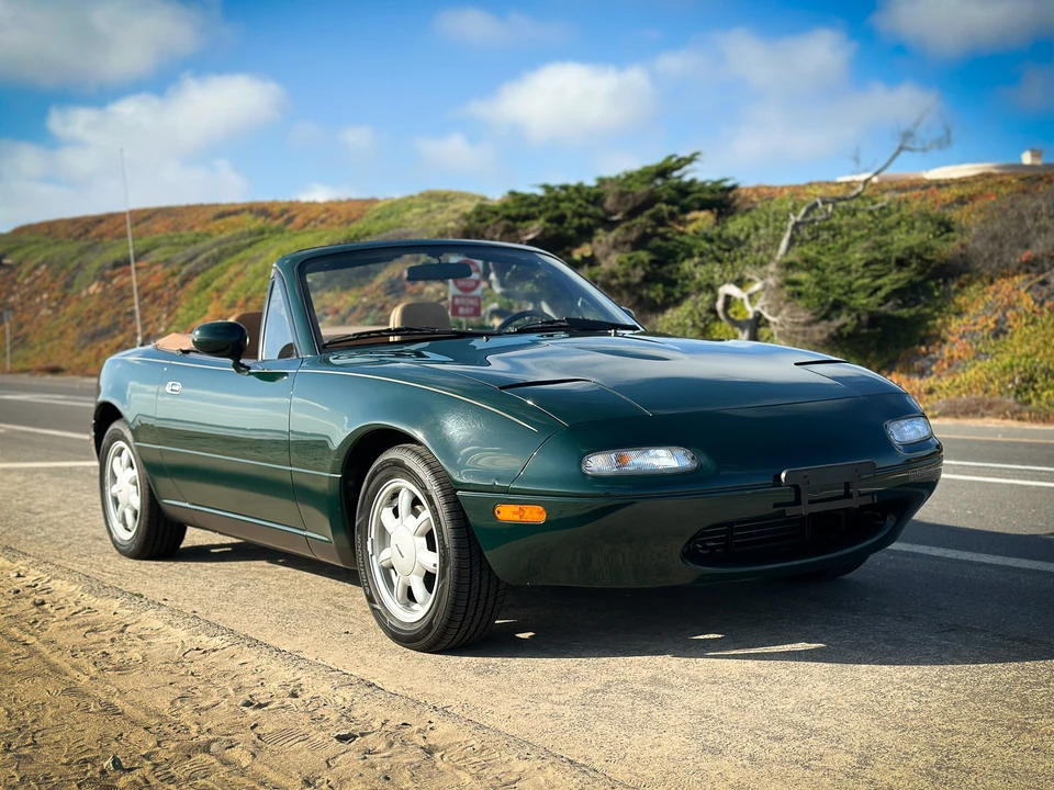 1991 Mazda NA MX-5 Miata - Image 2 of 31