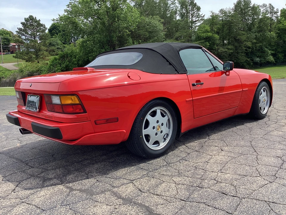 1992 Porsche 944 S2 - Image 8 of 31