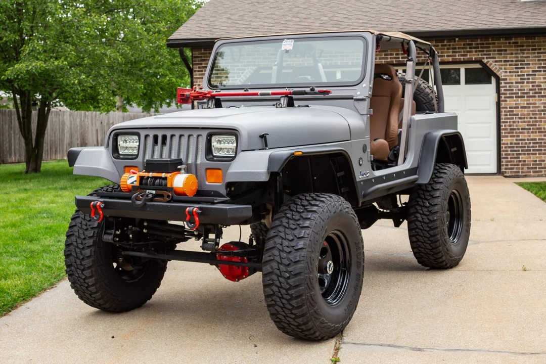 1992 Jeep YJ Wrangler - Image 3 of 31