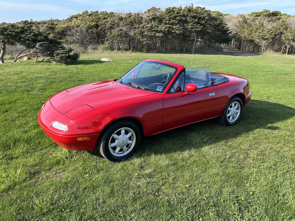 1992 Mazda NA MX-5 Miata - Image 9 of 31