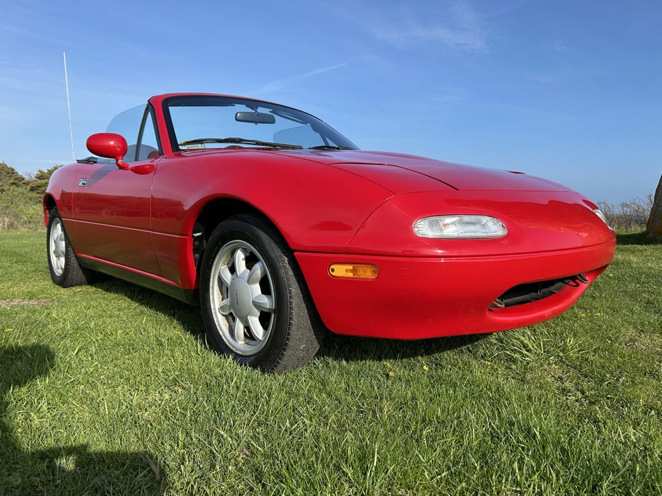 1992 Mazda NA MX-5 Miata - Image 4 of 31