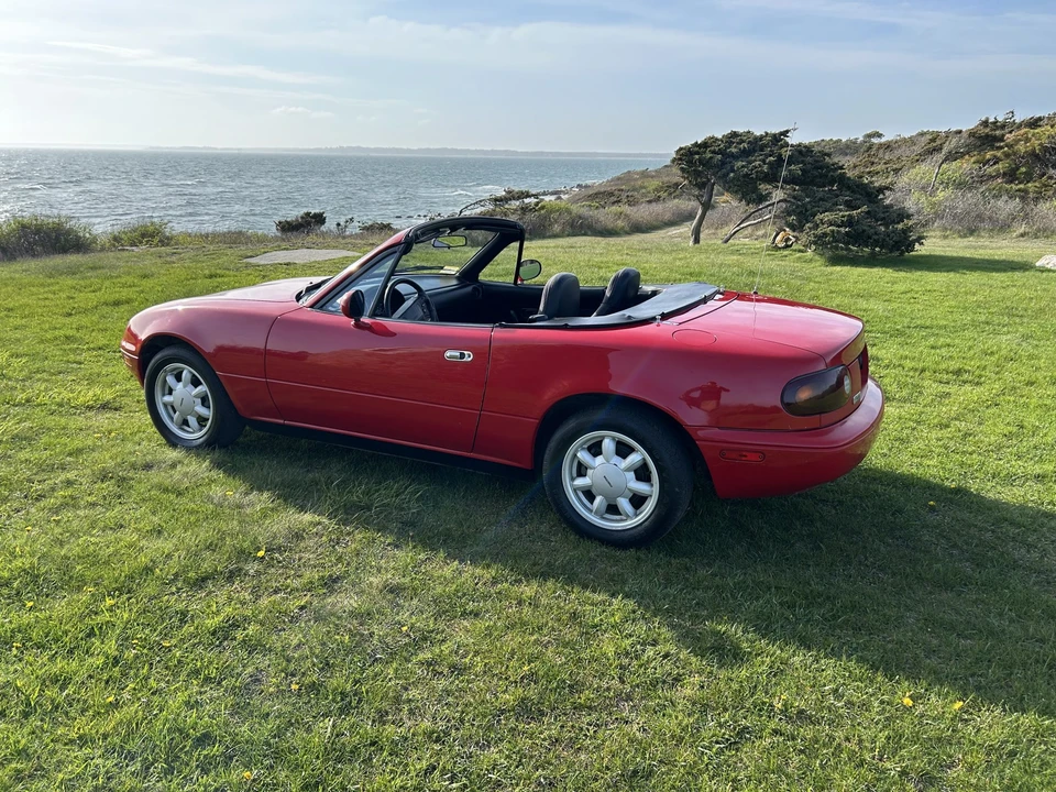 1992 Mazda NA MX-5 Miata - Image 11 of 31