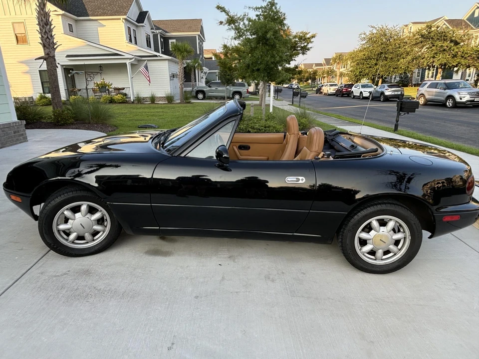 1992 Mazda NA MX-5 Miata - Image 14 of 31