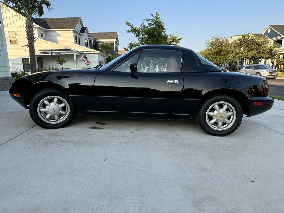 1992 Mazda NA MX-5 Miata - Image 5 of 31