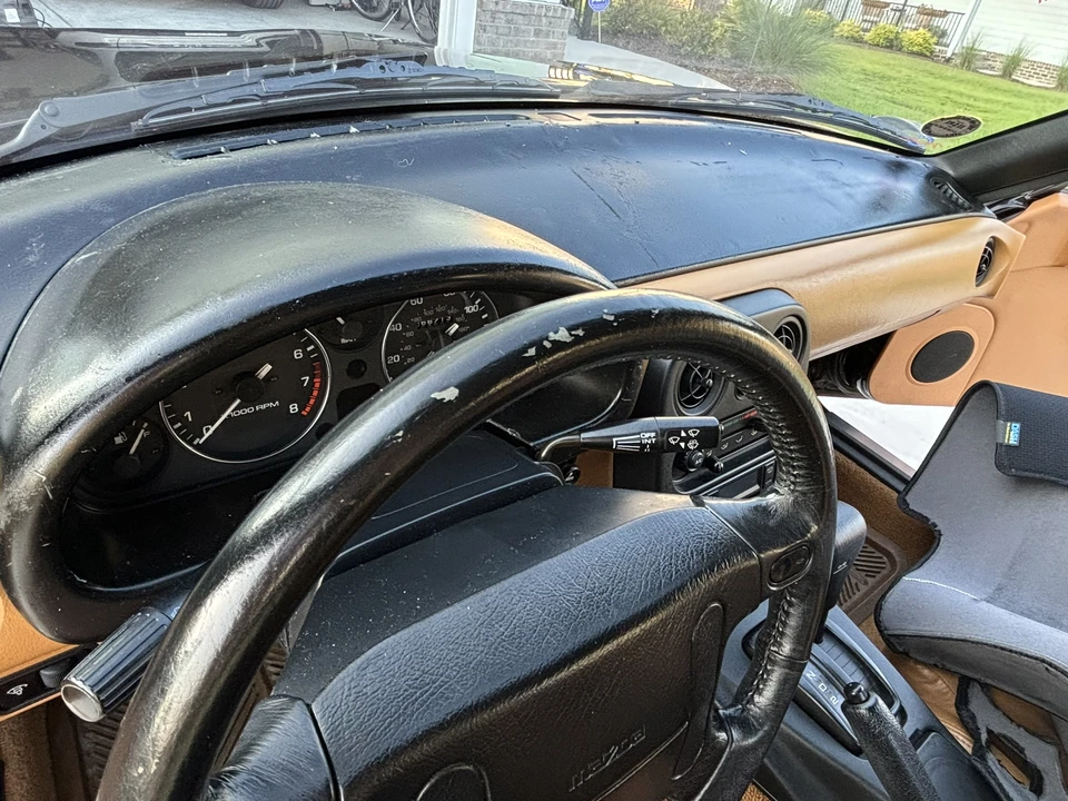 1992 Mazda NA MX-5 Miata - Image 26 of 31