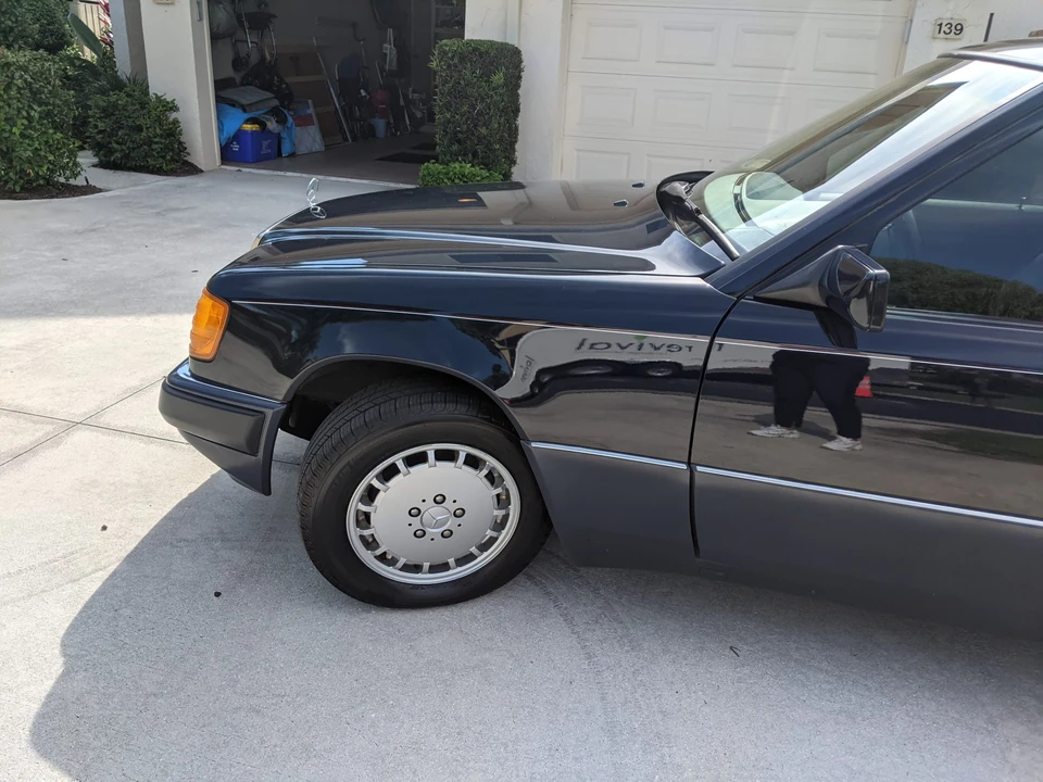 1992 Mercedes-Benz W124 E-Class - Image 22 of 31