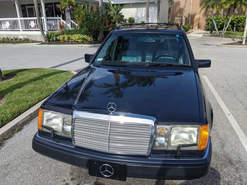 1992 Mercedes-Benz W124 E-Class - Image 6 of 31