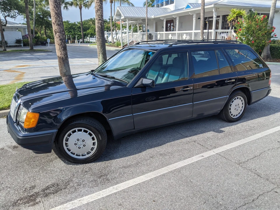 1992 Mercedes-Benz W124 E-Class - Image 8 of 31