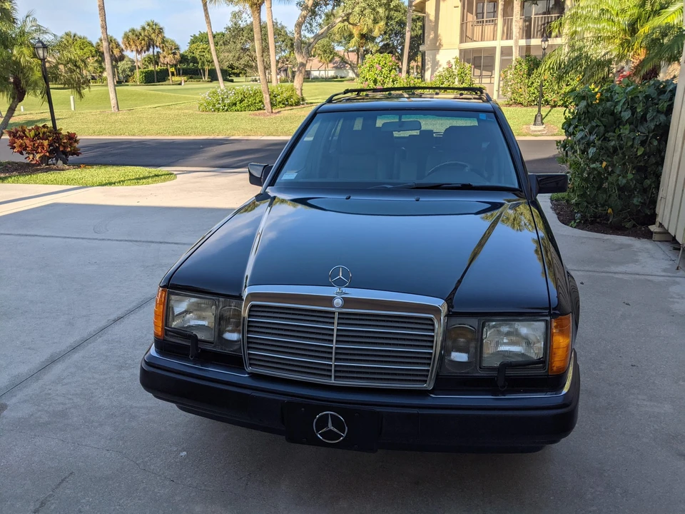 1992 Mercedes-Benz W124 E-Class - Image 7 of 31