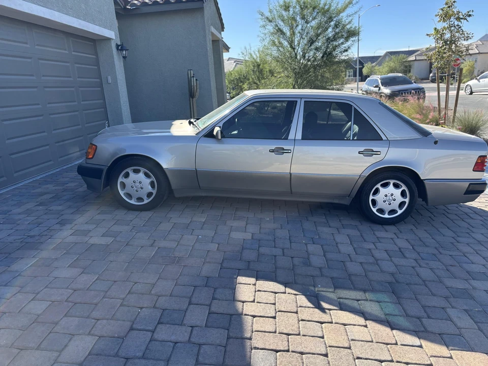 1992 Mercedes-Benz 500E & E500 - Image 10 of 31
