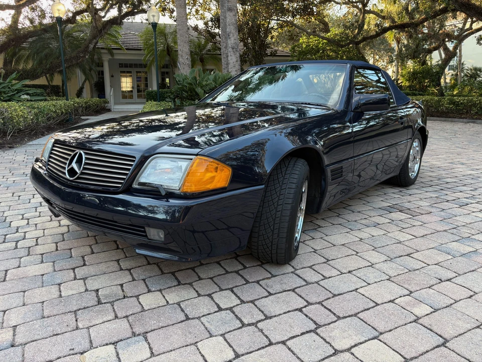 1992 Mercedes-Benz R129 SL-Class - Image 24 of 31