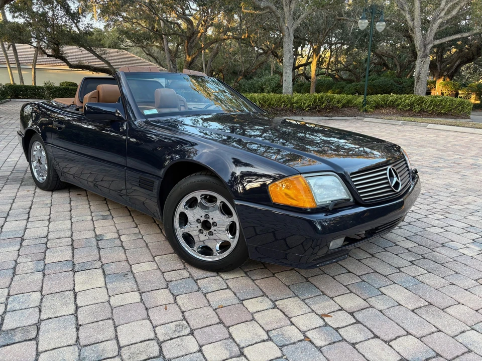 1992 Mercedes-Benz R129 SL-Class - Image 11 of 31