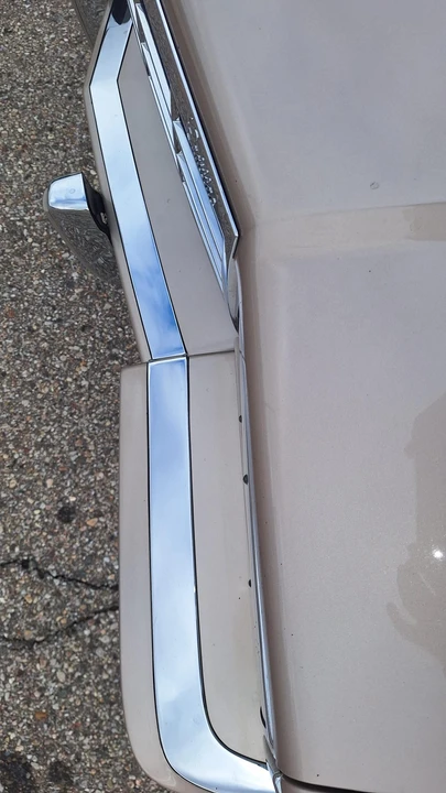 1993 Cadillac DeVille 7th Gen - Image 18 of 31