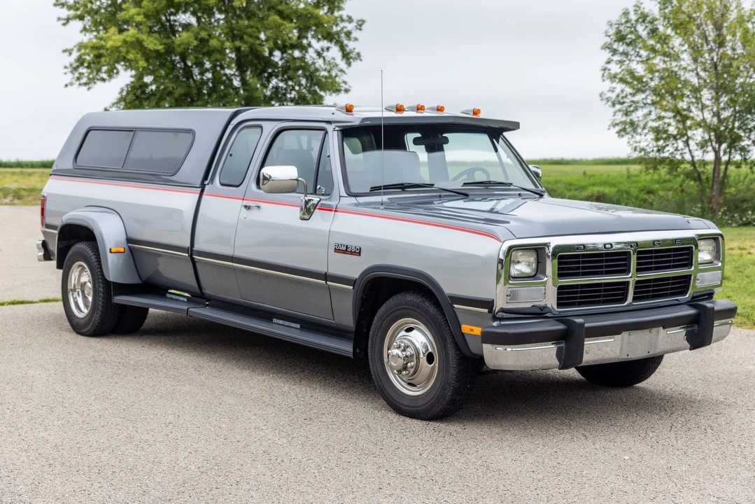 1993 Dodge Ram 1st Gen - Image 4 of 31