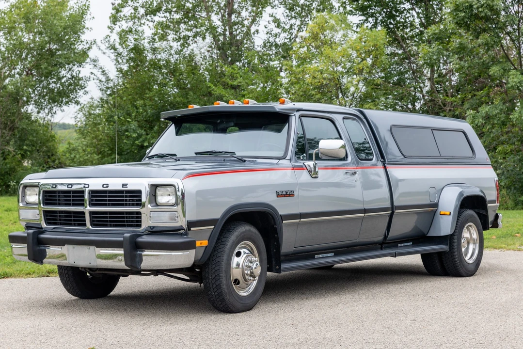 1993 Dodge Ram 1st Gen - Image 2 of 31