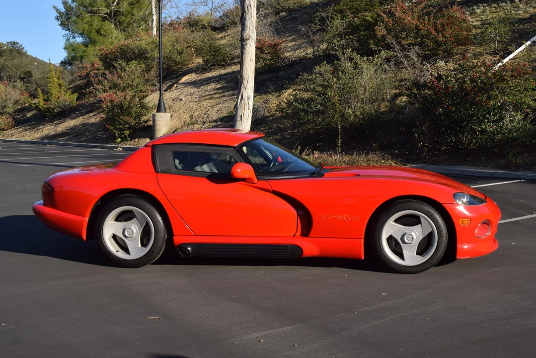 1993 Dodge Viper 1st Gen - Image 9 of 31