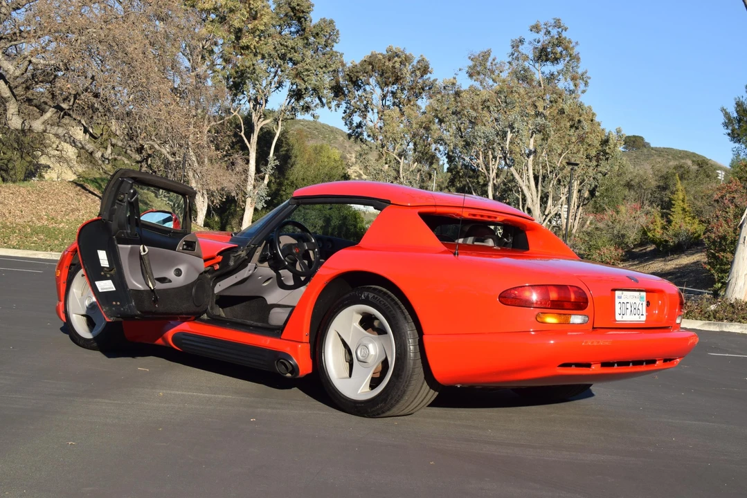 1993 Dodge Viper 1st Gen - Image 27 of 31