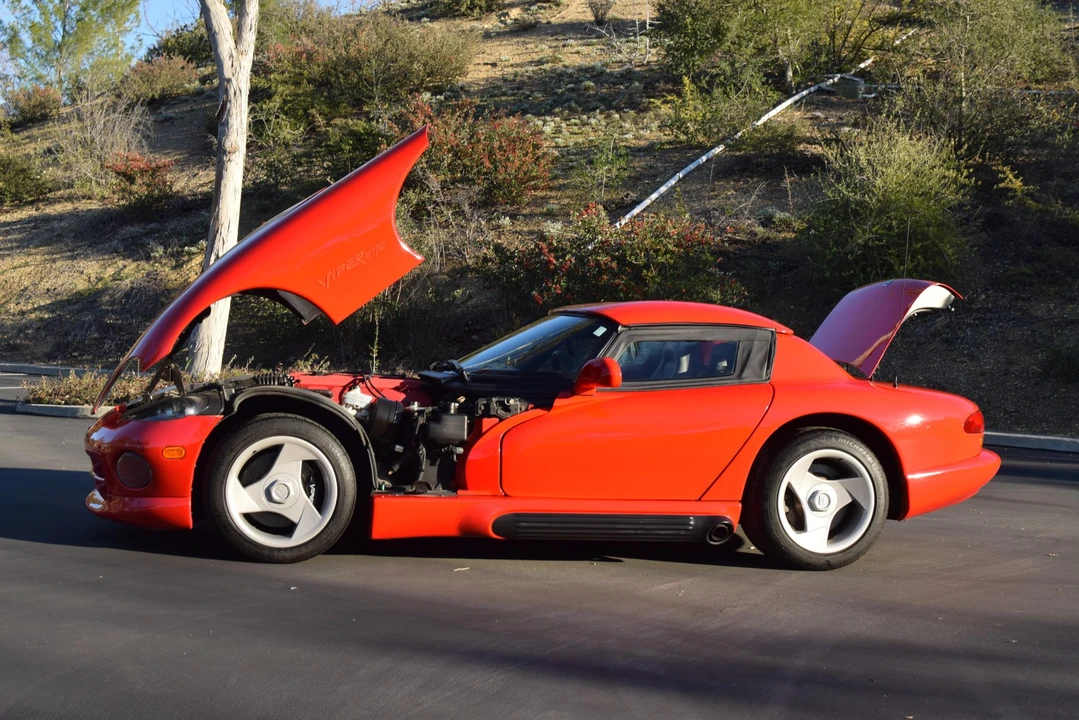 1993 Dodge Viper 1st Gen - Image 23 of 31