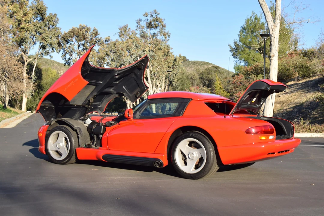1993 Dodge Viper 1st Gen - Image 25 of 31