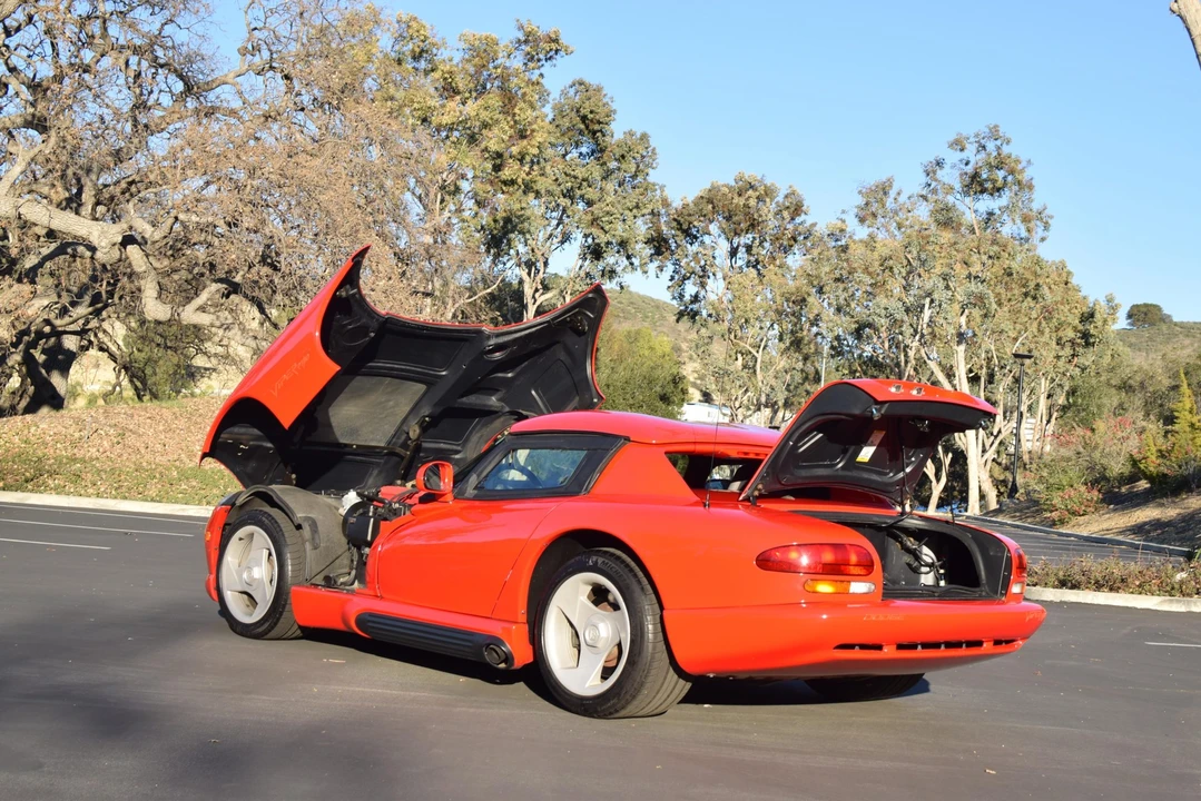 1993 Dodge Viper 1st Gen - Image 28 of 31