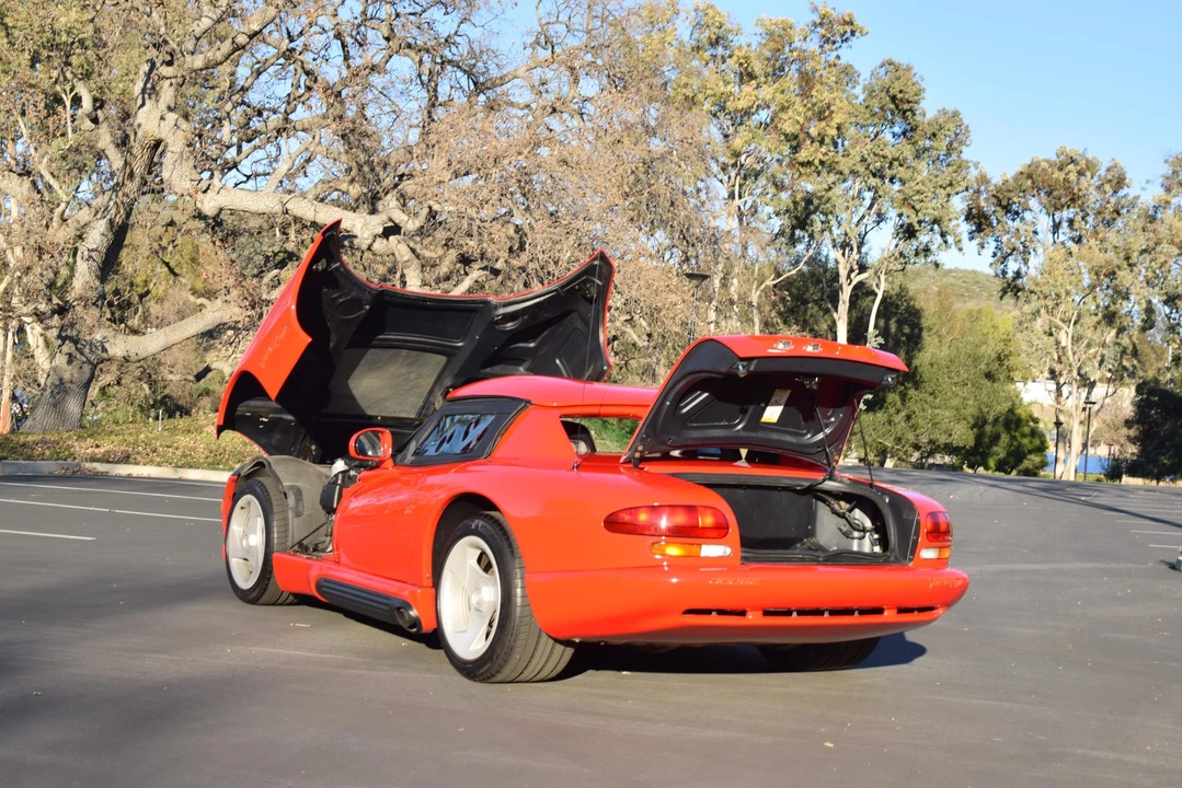1993 Dodge Viper 1st Gen - Image 29 of 31