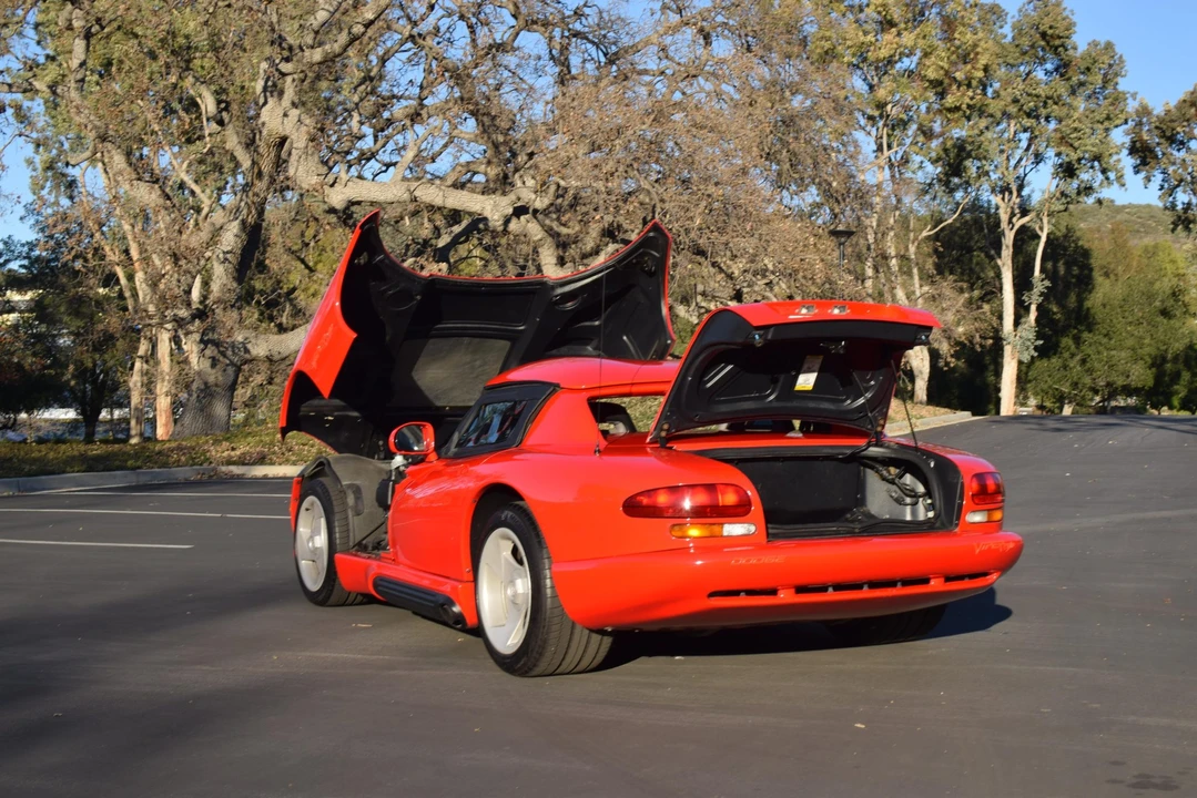 1993 Dodge Viper 1st Gen - Image 30 of 31