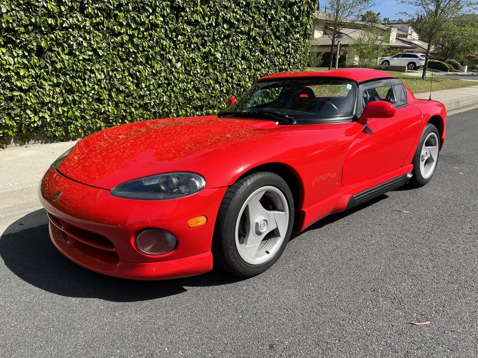 1993 Dodge Viper 1st Gen - Image 2 of 31