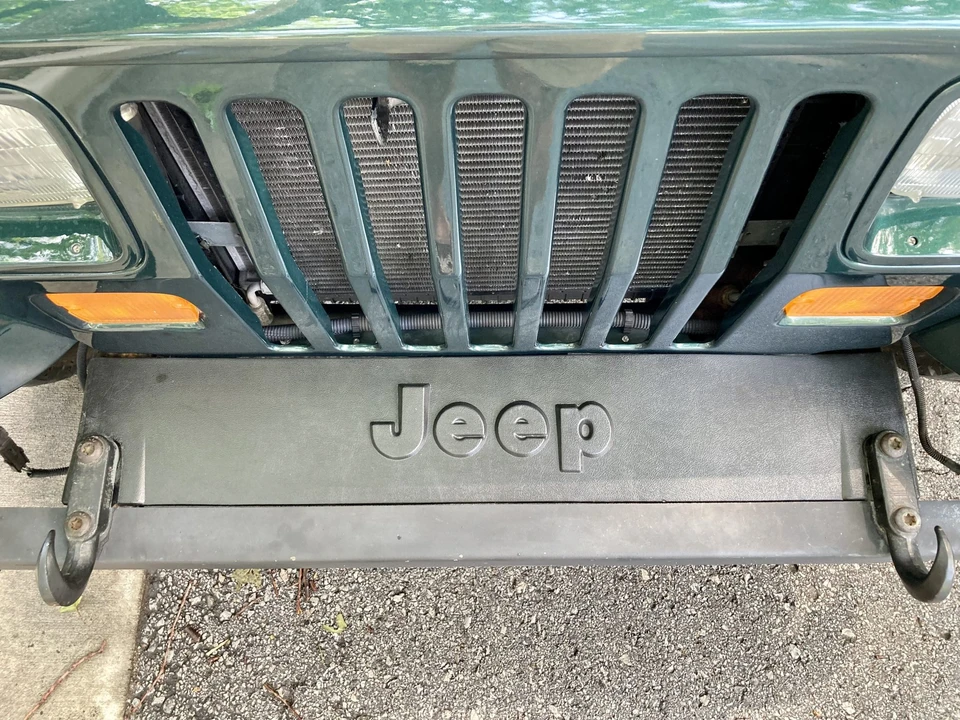 1993 Jeep YJ Wrangler - Image 16 of 31